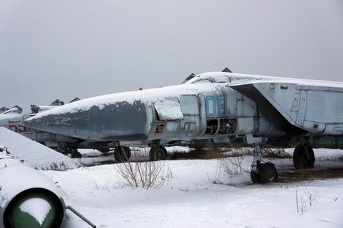 'Tiếc đứt ruột' số lượng lớn tiêm kích MiG-31 bị bỏ quên trong băng tuyết