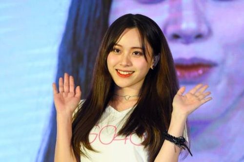 Nhan sắc các thành viên trong nhóm nhạc nữ đông nhất Việt Nam