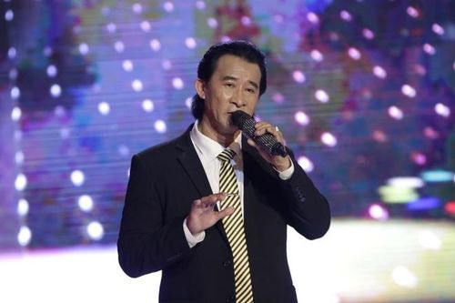 Con trai Chế Linh hát sai lời, sai nhịp bị loại khỏi cuộc thi Bolero