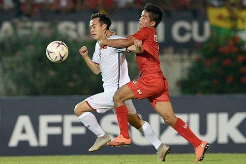Tình huống Văn Toàn bị trọng tài từ chối bàn thắng