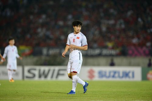 Kịch bản nào để đội tuyển Việt Nam lọt vào bán kết AFF Cup 2018?