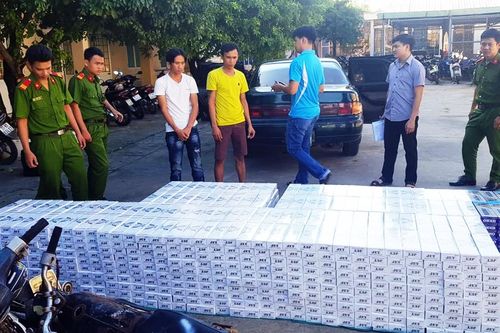 Bắt giữ lô thuốc lá lậu lớn trên QL19