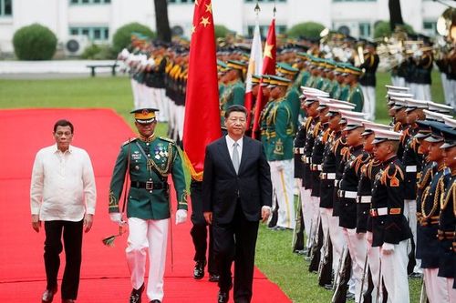 Philippines, TQ ký ghi nhớ hợp tác phát triển dầu khí ở Biển Đông