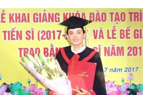 Truy tố tiến sĩ lừa tình nhiều phụ nữ