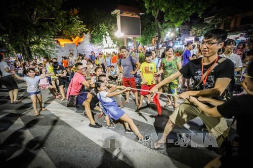 Xây dựng quy chế quản lý hoạt động phố đi bộ hồ Hoàn Kiếm