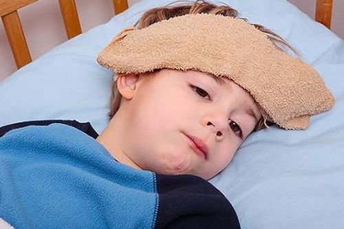 Phòng bệnh viêm phổi cho trẻ khi trời lạnh như thế nào?