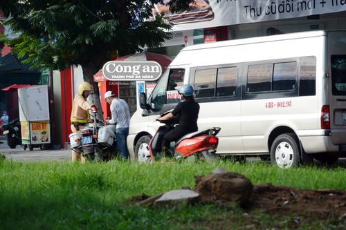 Bài toán nào dẹp 'xe dù', 'xe rề'?