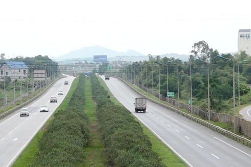 Dự án cao tốc Hà Nội - Thái Nguyên hơn 10.000 tỷ đồng bị lún