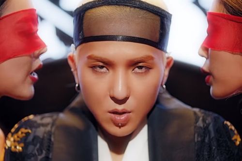 Thế này mới là MV solo debut đẳng cấp YG chứ: Mino hóa Hoàng đế Joseon cùng âm nhạc… không có điểm chê!