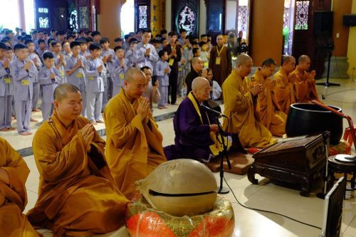Ý nghĩa của tụng Kinh, niệm Phật