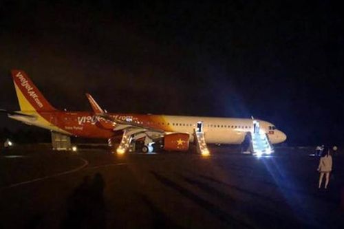 Vụ máy bay VietJet gặp sự cố tại nghiêm trọng khi tiếp đất: Đình chỉ tổ bay để điều tra
