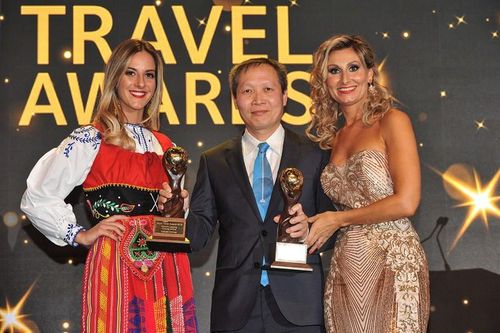 Vietnam Airlines nhận 2 giải thưởng trong 'Lễ trao giải Oscar' của ngành du lịch thế giới