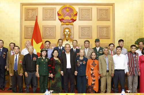 Phó Thủ tướng Thường trực tiếp Đoàn người có công tỉnh Quảng Trị