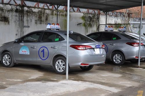 Đồng Nai: Trung tâm dạy nghề lái xe có thu tiền bất minh?