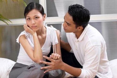 Nghe chồng 'thủ thỉ' điều này, vợ khóc nghẹn vì sự thật quá đắng cay