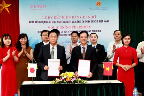 Hợp tác với doanh nghiệp huấn luyện thí sinh thi tay nghề thế giới