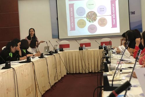 Giáo dục kỹ năng giúp cha mẹ chăm sóc trẻ tại gia đình tốt hơn