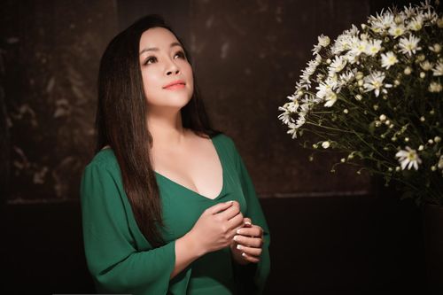 NSƯT Tố Nga: 'Sau khi ly hôn, tôi và chồng cũ nói chuyện nhiều hơn'