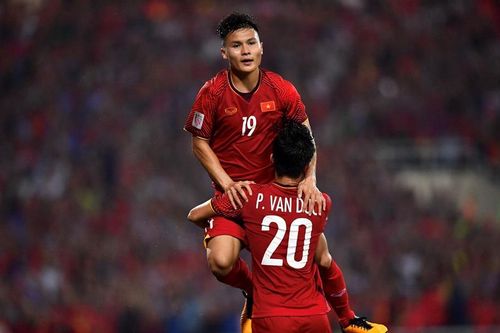 Đi Malaysia xem chung kết AFF Cup 2018 thế nào rẻ nhất?