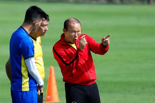 Có thể làm hộ chiếu nhanh trong 2-3 ngày, kịp đi Malaysia không?