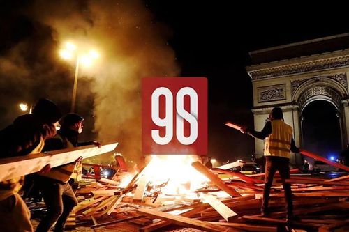 90s: Paris - kinh đô ánh sáng thành bãi chiến trường trong bạo loạn