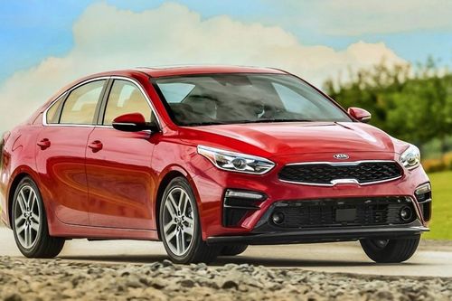 Kia Cerato 2019 đã có giá chính thức, khởi điểm 559 triệu đồng, thêm phiên bản 1.6AT