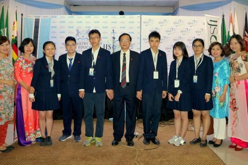 Việt Nam giành 4 Huy chương Vàng kỳ thi Khoa học trẻ quốc tế