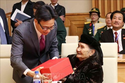 Chăm sóc, hỗ trợ tốt hơn cho các Mẹ Việt Nam Anh hùng, cựu chiến binh