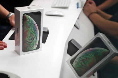 Qualcomm muốn Trung Quốc cấm cả iPhone XS và XR