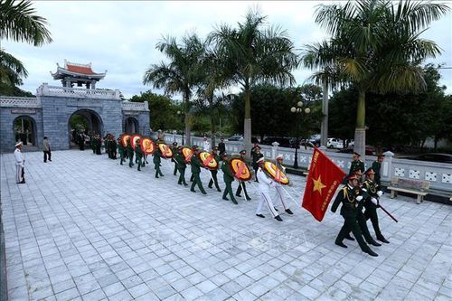 Truy điệu và an táng 30 hài cốt liệt sỹ quân tình nguyện Việt Nam hy sinh tại Lào
