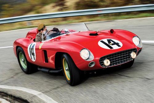 Thêm một chiếc Ferrari siêu hiếm đã được chốt giá lên tới 8 chữ số