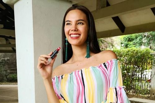 Thời trang ngày thường nhưng không hề tầm thường của Miss Universe 2018 - Catriona Gray