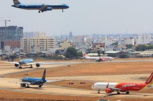 Đi lại dịp Tết: 'Cháy' vé máy bay, 'ế ẩm' hàng nghìn vé tàu hỏa