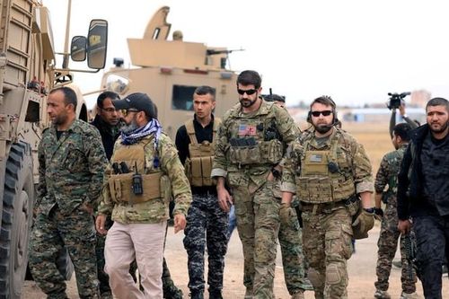 Trump tuyên bố chiến thắng, bắt đầu rút quân khỏi Syria