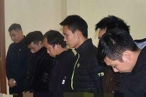 Phá 2 ổ đánh bạc xóc đĩa ở Ninh Bình, thu giữ hơn 200 triệu đồng