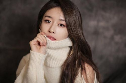 Fan Hàn còn chưa biết khi nào được nghe live nhưng Queen's Việt thì đã sẵn sàng thưởng thức 'One Day' rồi!