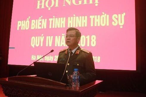 Công an Hà Nội phổ biến tình hình thời sự cho cán bộ chiến sỹ