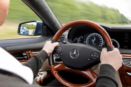 Tài xế BMW, Mercedes phạm luật nhiều nhất