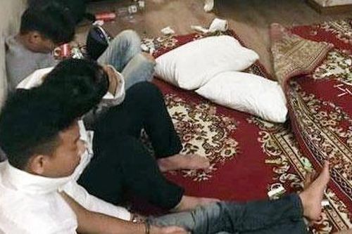 18 thanh niên chơi ma túy tại khách sạn trong đêm Giáng sinh