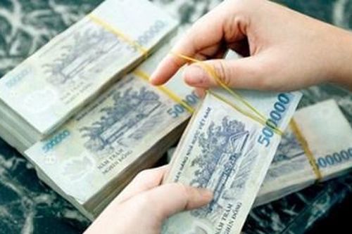 Thưởng Tết: Nơi cao ngất ngưởng, nơi ngậm ngùi nhận... 100.000 đồng