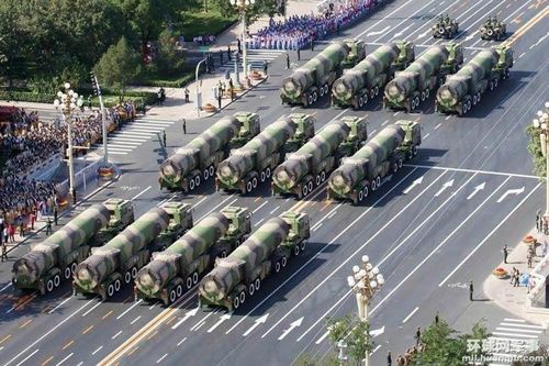 Trung Quốc triển khai một loạt vũ khí thế hệ mới