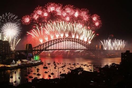 Màn trình diễn pháo hoa mãn nhãn của Sydney chào đón năm 2019