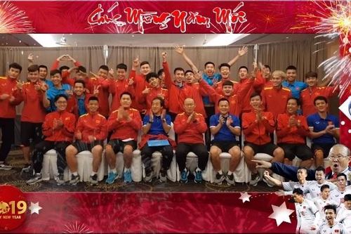 Thầy trò HLV Park Hang-seo gửi lời chúc mừng năm mới 2019 đến người hâm mộ Việt Nam