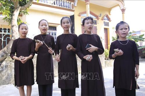 Bảo tồn và phát huy nghệ thuật hát xẩm