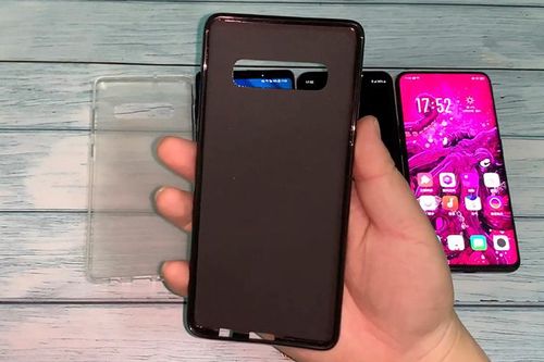 Rò rỉ video cho thấy kích thước thật của Galaxy S10+ khi so với Galaxy S9+, Note9 và OPPO Find X