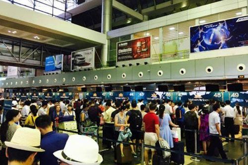 Công nhân ở Bình Dương được tặng vé máy bay về quê ăn Tết