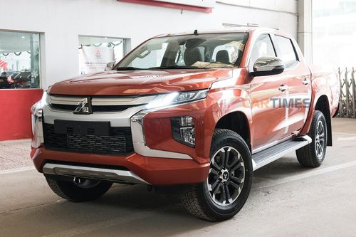 Xem mẫu bán tải Mitsubishi Triton 2019 trước ngày ra mắt tại Việt Nam