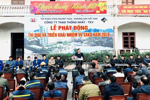 Than Thống Nhất triển khai nhiệm vụ sản xuất, kinh doanh và phát động thi đua năm 2019