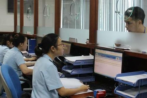 Số doanh nghiệp phải trả chi phí ngoài khi làm thủ tục xuất, nhập khẩu giảm mạnh