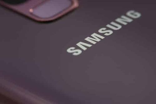 Samsung, LG chịu ảnh hưởng nặng từ chiến tranh thương mại Mỹ - Trung